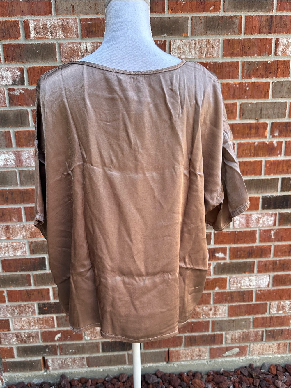 NWT PJ Harlow Satin Bertie Short-Sleeve Pullover Top in Copper - Picture 8 of 12